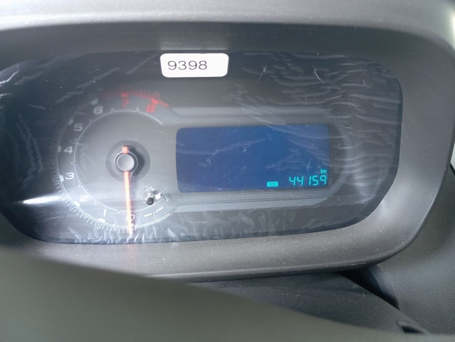 Кобальт срочно сотилади мошина идеал холатда харажати йук