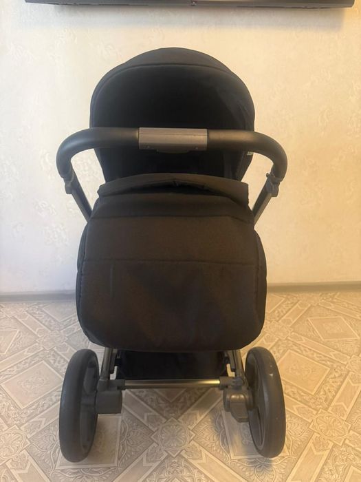 Продам детскую коляску зима , лето