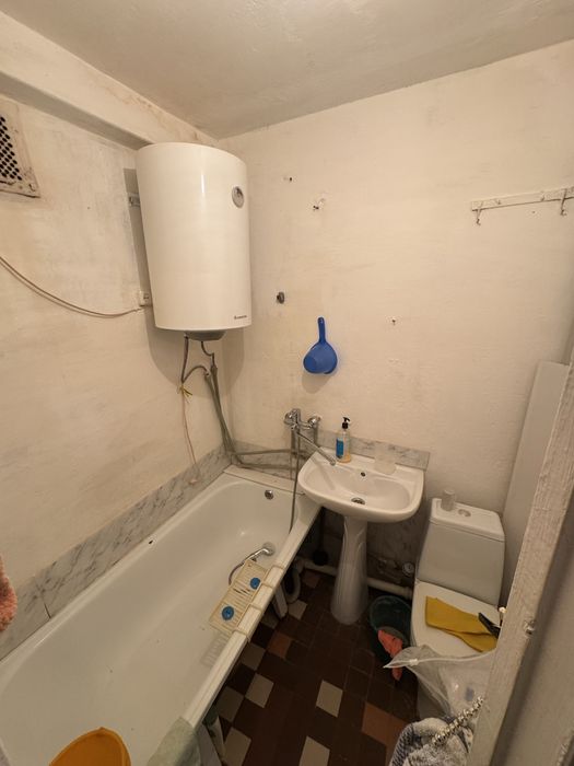 Продам 2 комнатную квартиру