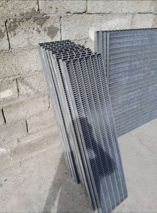 Trepte metalice zincate