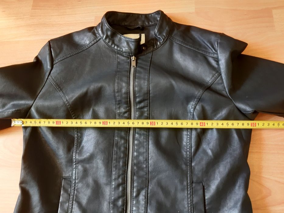Дамско кожено яке, размер 40 (М)
