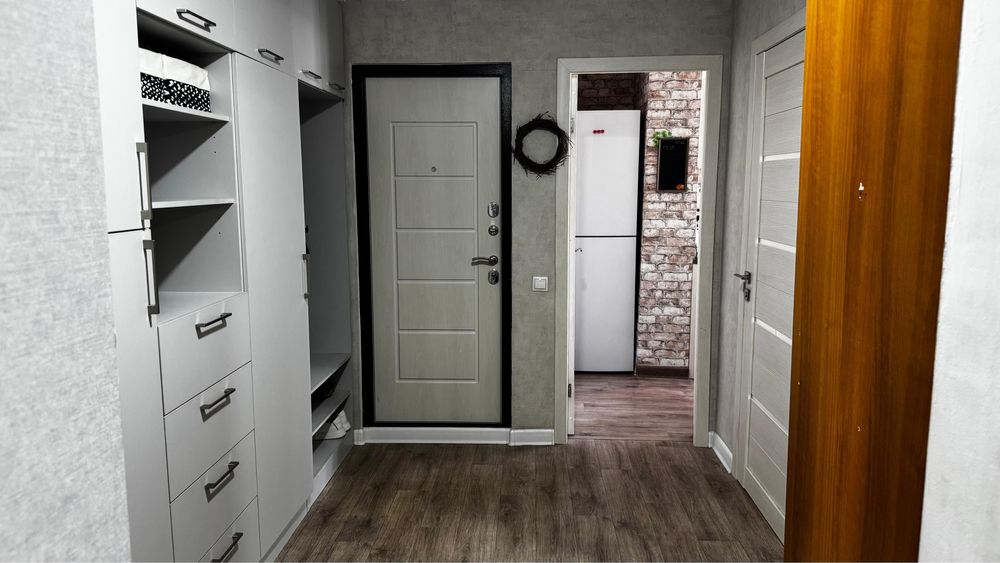 Продам 3 комн. квартиру район с/м Тайга