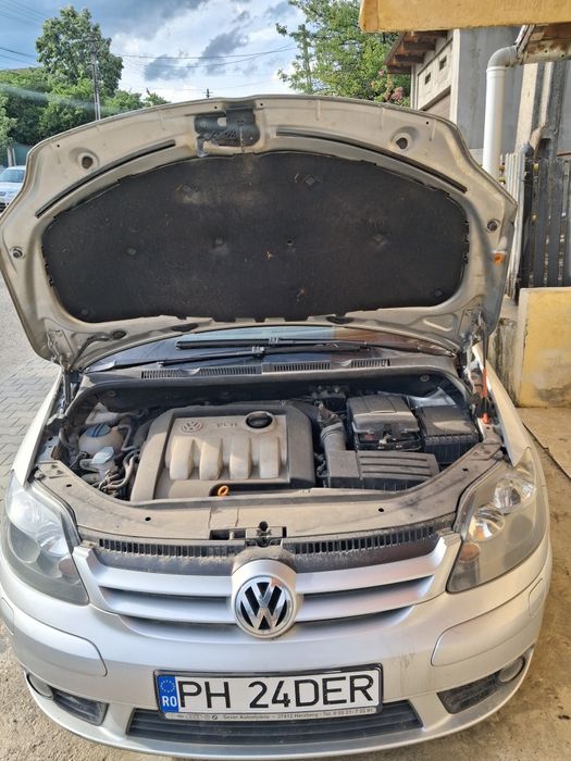 Vând vw golf 5 înmatriculat