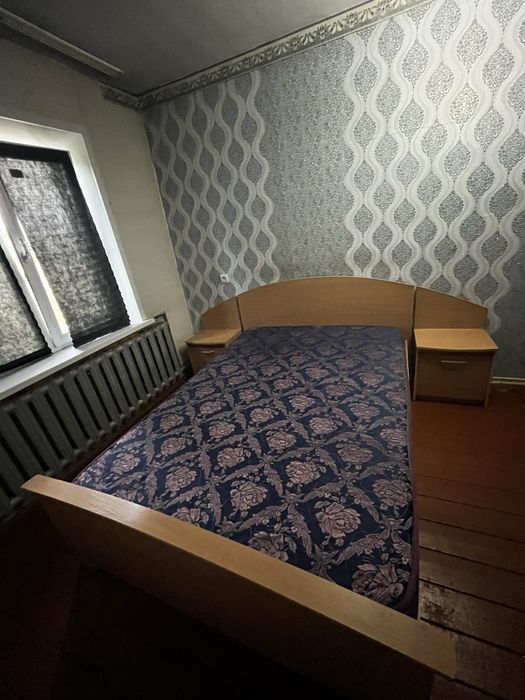Продам двуспальную кровать