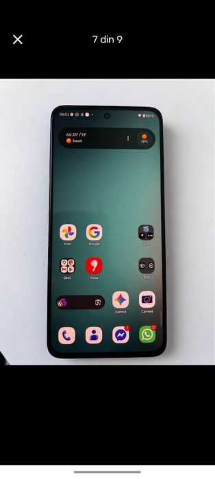 Vând sau Variante de Schimb Motorola Edge 50 Neo 5G 256 GB  impecabil