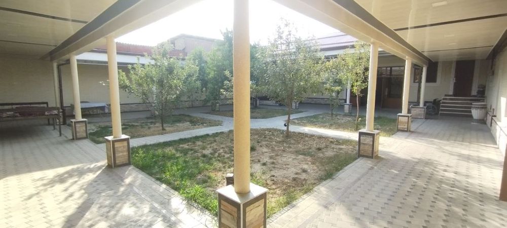 Hovli-uy sotiladi ховли