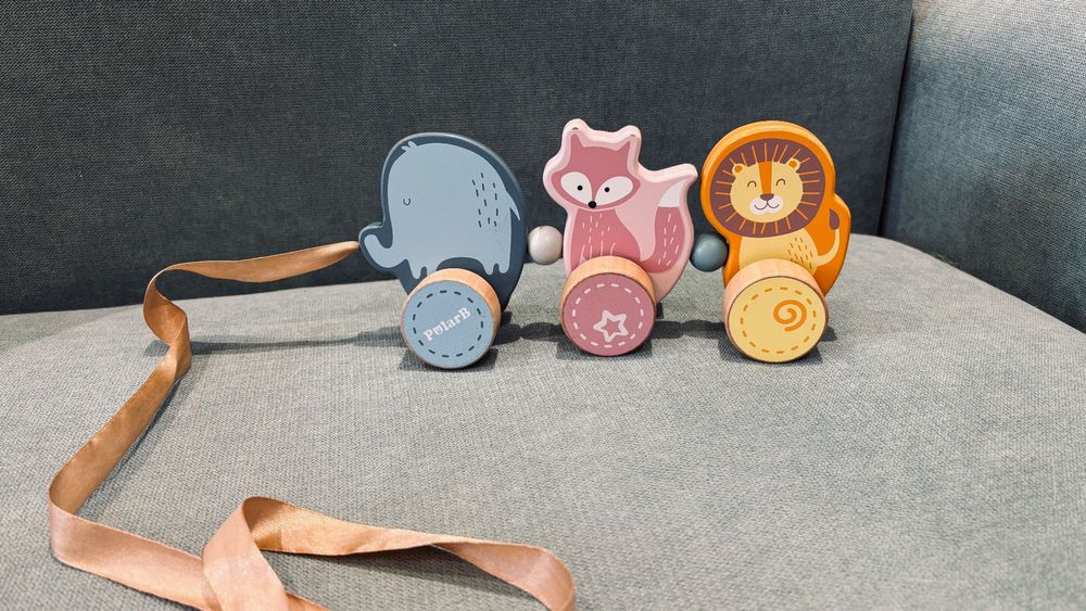 Занимателни дървени играчки