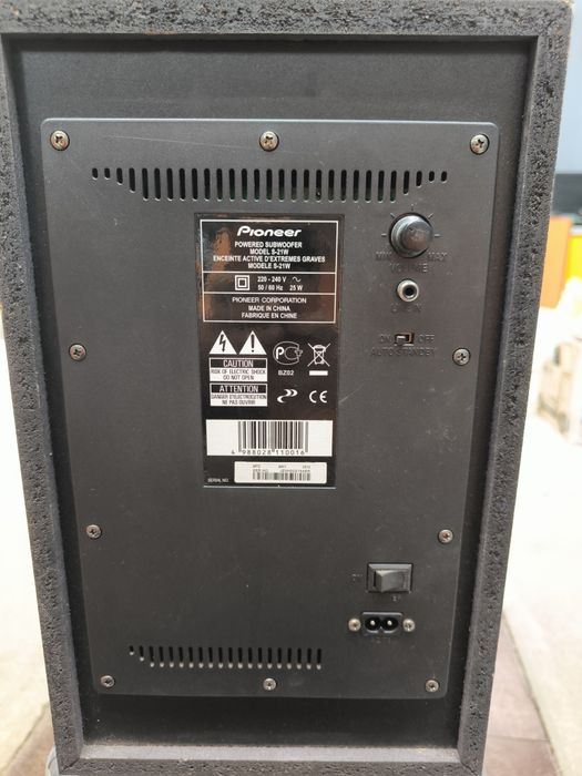 Субуфер Pioneer  S-21W