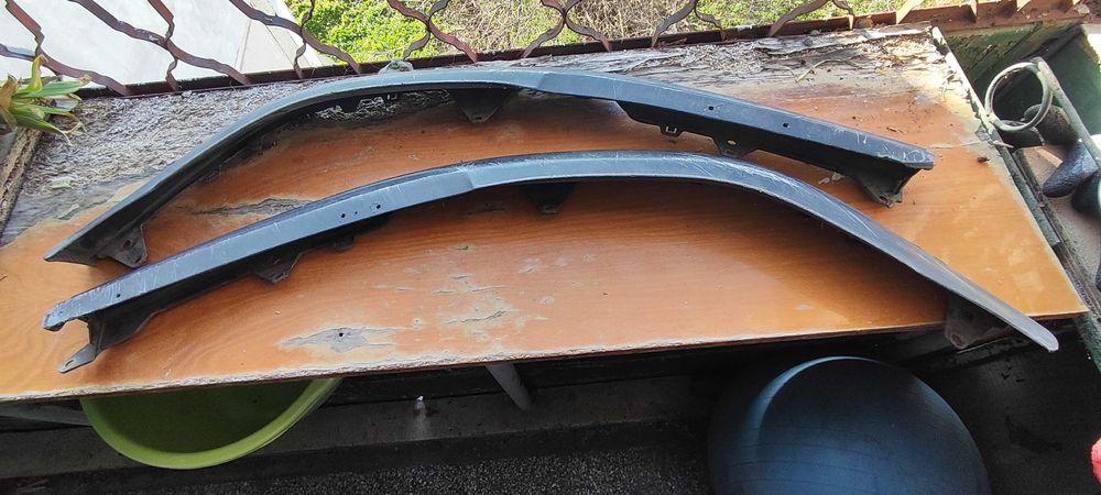 Тойота авенсис T25 - предна броня фейслифт