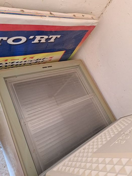 Xalodelnik sotiladi  yangi