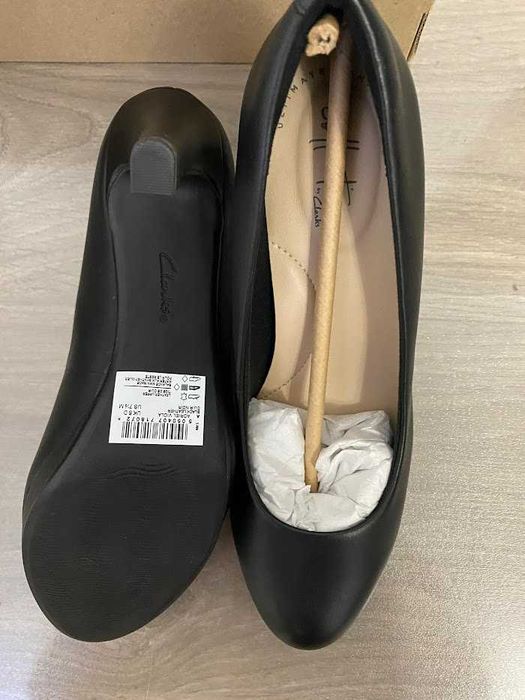 Pantofi Clarks, Adriel Viola