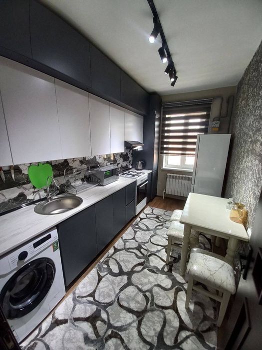 Сдается 3х комнатная квартира
С обстановкой ЛЮКС в городе Алмалыке