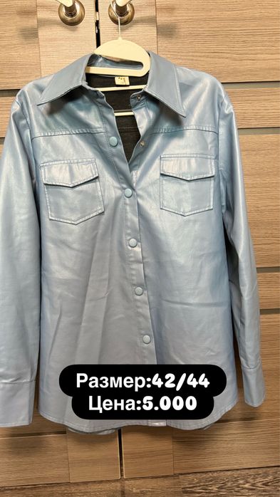 Юбка джинсовая и пиджаки