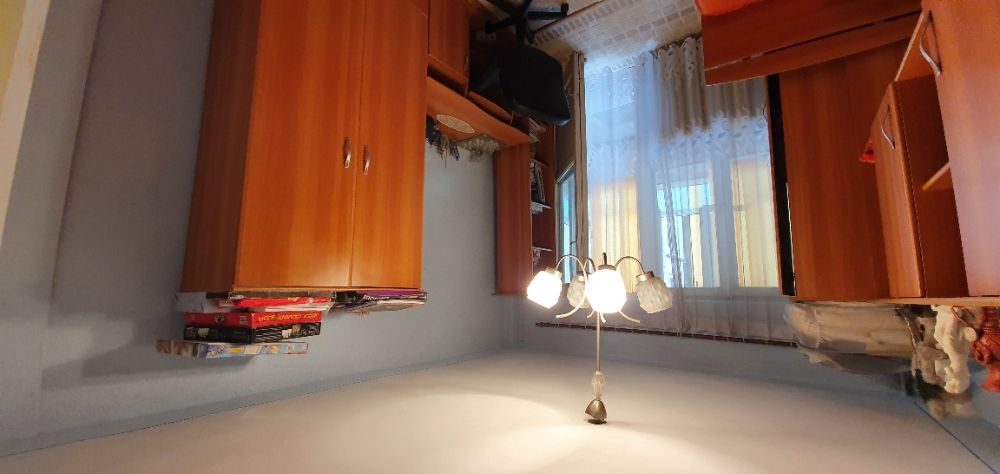 Vând apartament 4camere/ultracentral/decomandat/mobilat/utilat/2boxe