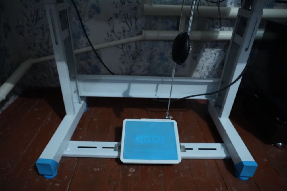 Jack F3 tikuv mashinasi sotiladi