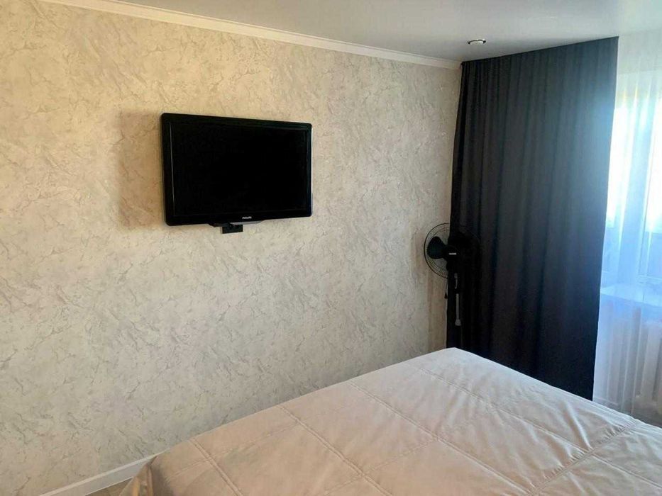Продам 3х комнатную в центре
