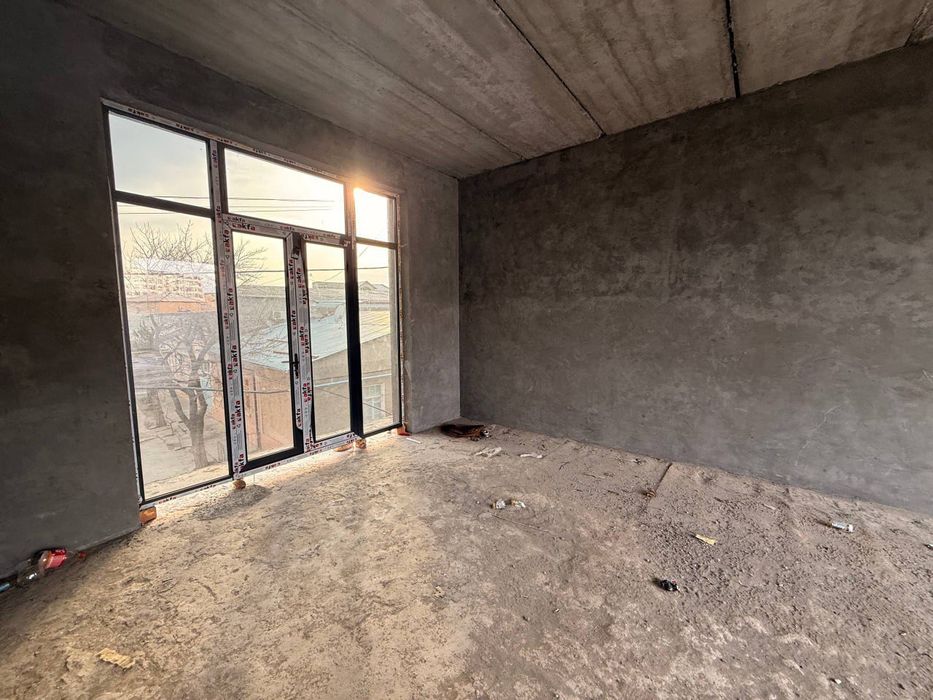 Дом в состоянии коробки