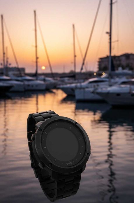 Suunto Traverse GPS часовник + зарядно + оригинална силиконова каишка