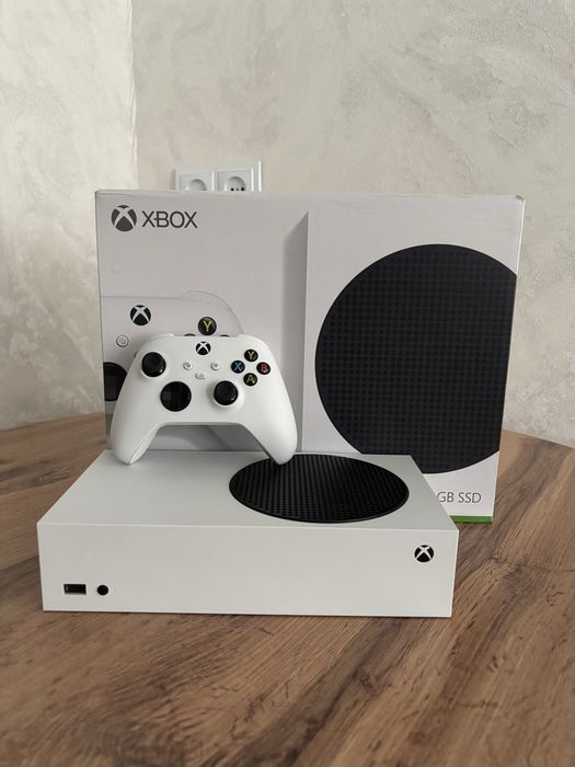 Xbox series s полный комплект