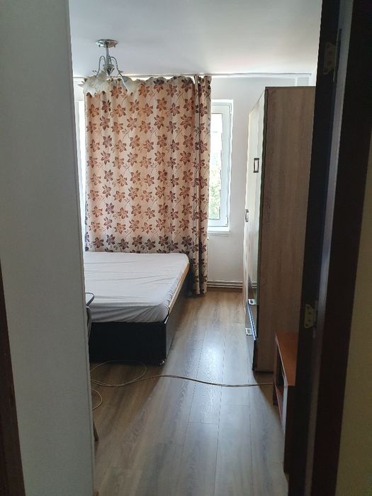 Inchiriez apartament 2 camere