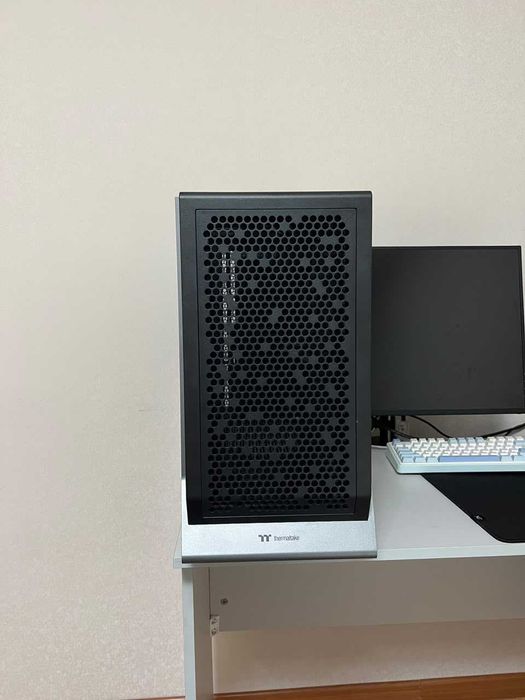 Продается корпус Thermaltake Ceres 300 TG ARGB