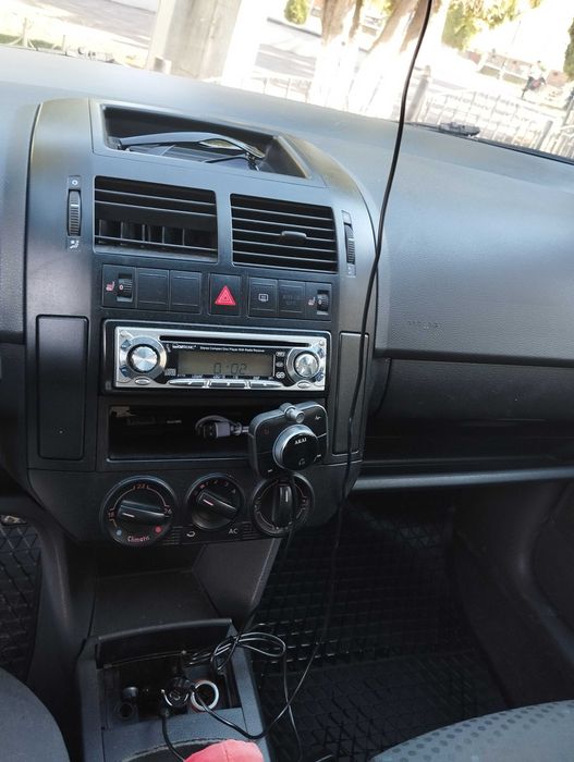 Volkswagen Polo 1.2 i