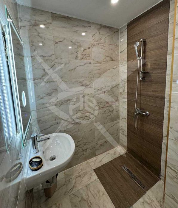 Дава се под наем Двустаен апартамент в София, Света Троица - 62 кв.м за 575 € - Снимка #9