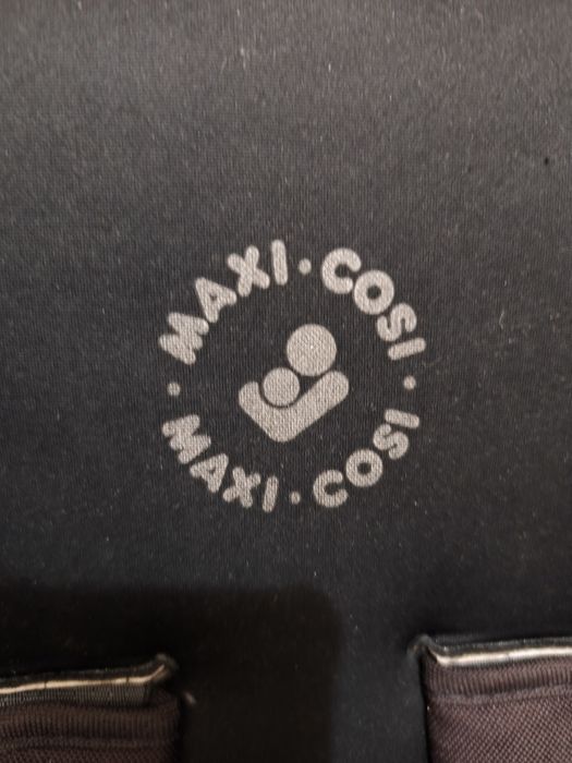 Детско столче за кола Maxi-cosi 45 евро