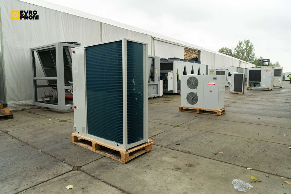 Chiller/Pompă de căldură CLIMAVENETA I-BX-N 025T – 24.7 kW răcire / 26.1 kW încălzire | air cooled chiller for sale