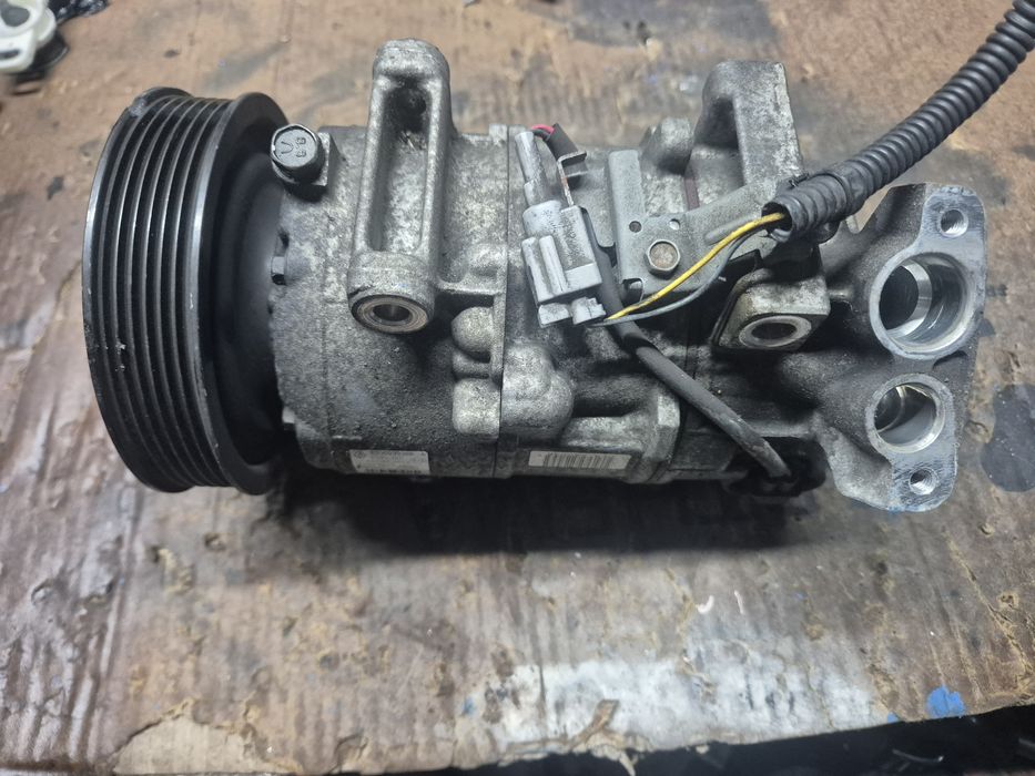 Compresor ac clima renault megane 3 euro 5 cod 8200939386a