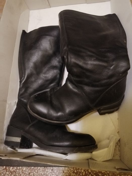 Дамски дълги ботуши