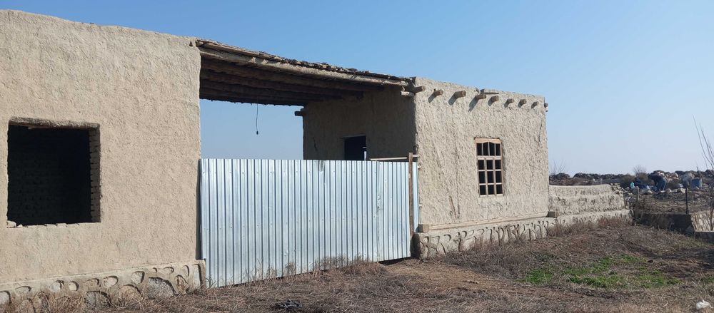 Курилиши тугалланмаган участка сотилади когон туман с-поён кишлоги