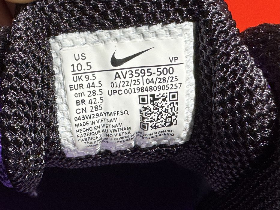 № 44.5 оригиналниNike Shox TL Shoemag