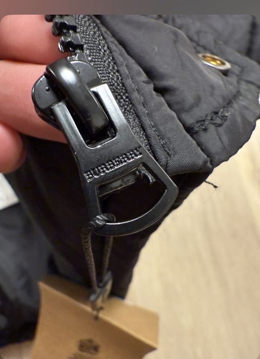 Geaca puffer Burberry