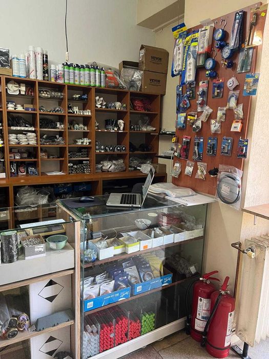 Reparatii frigidere ,piese schimb pentru frigidere, masini de spalat