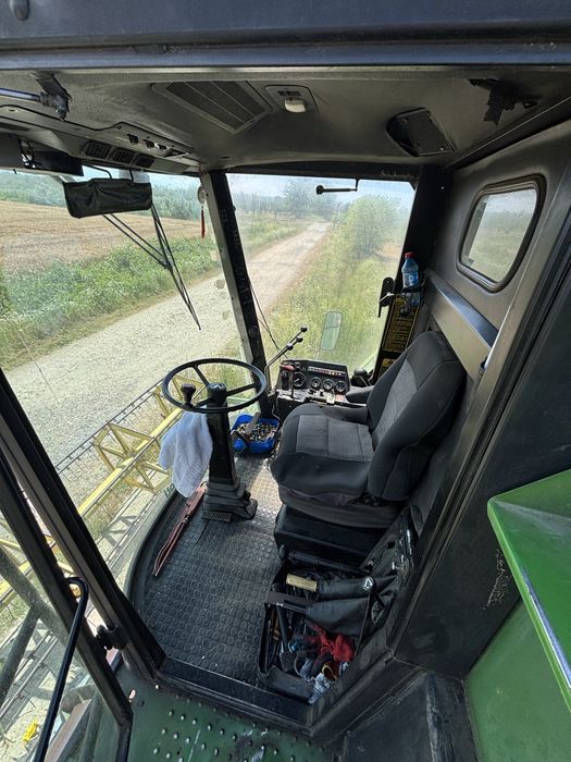 Combina John Deere 1075 hydro 4