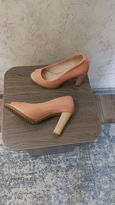 Продам туфли,в отличном состоянии