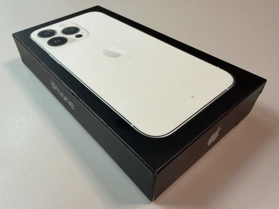  Apple / iPhone 13 Pro 128 Gb / Silver