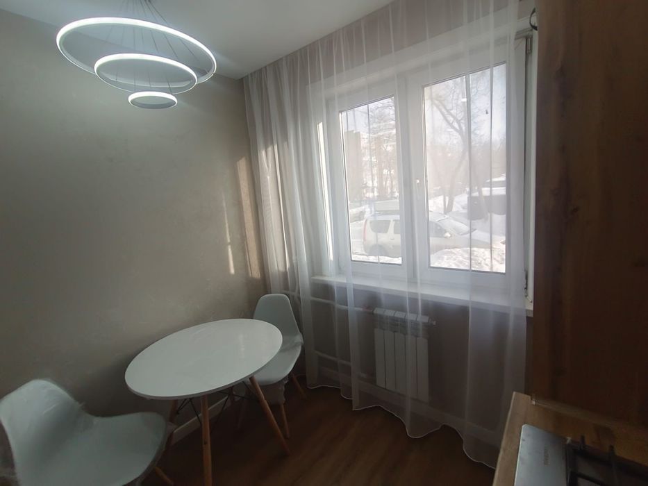 3-комнатная квартира ( Драмтеатр )