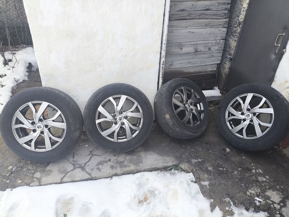 Шины с дисками комплект 16/65/215