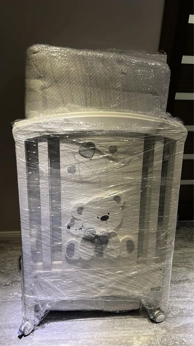 Vând pătuț în stare perfectă.