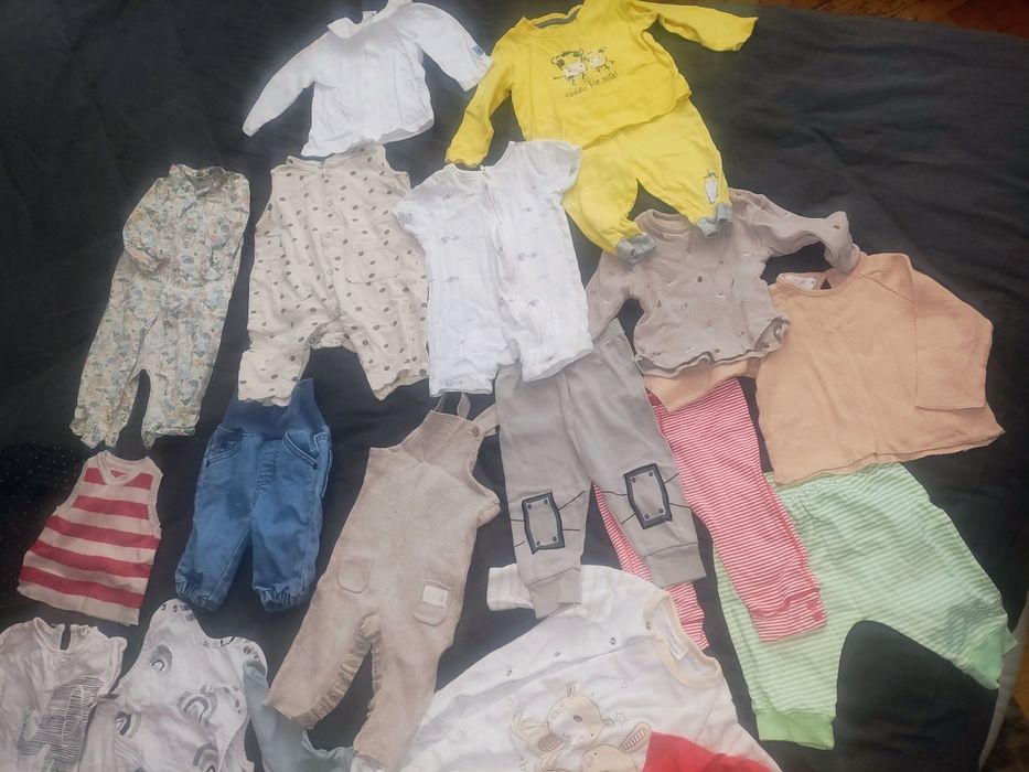 Бебешки дрешки 3-6,6-9 месеца