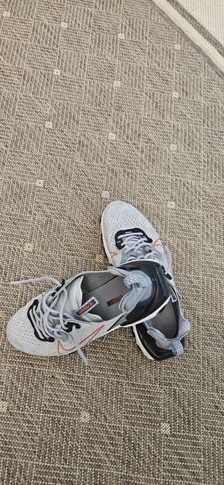 Nike react vision обувки