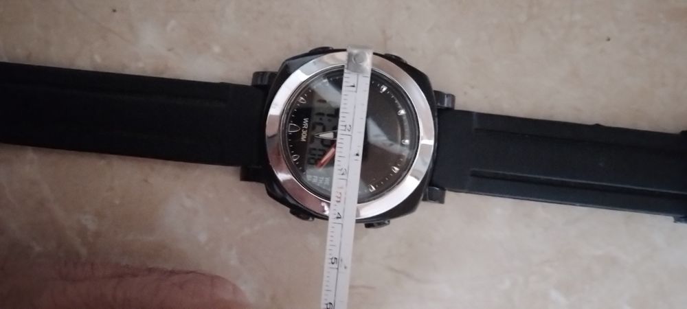 Часовник Eclipse Solar power