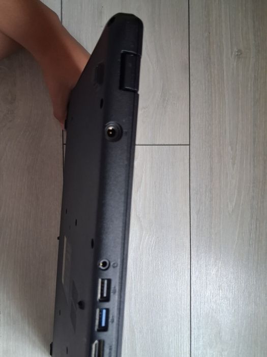Ноутбук Packard bell