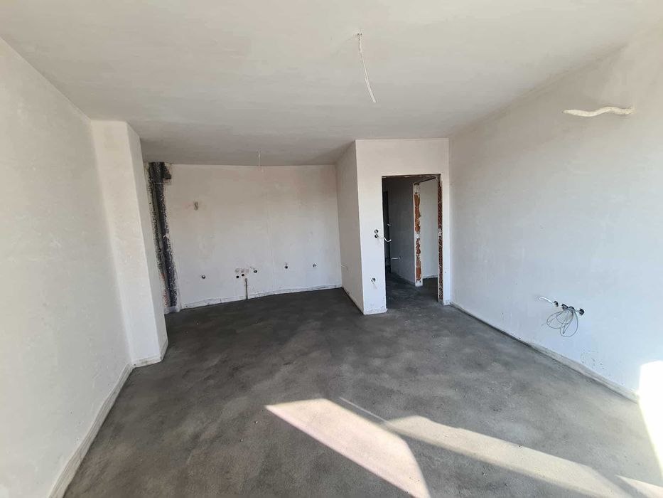 ДВУСТАЕН АПАРТАМЕНТ – ЦЕНТЪР, гр. Хасково в сграда с Акт 14