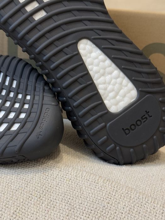 Yeezy 350 Black Reflective 37/39/40