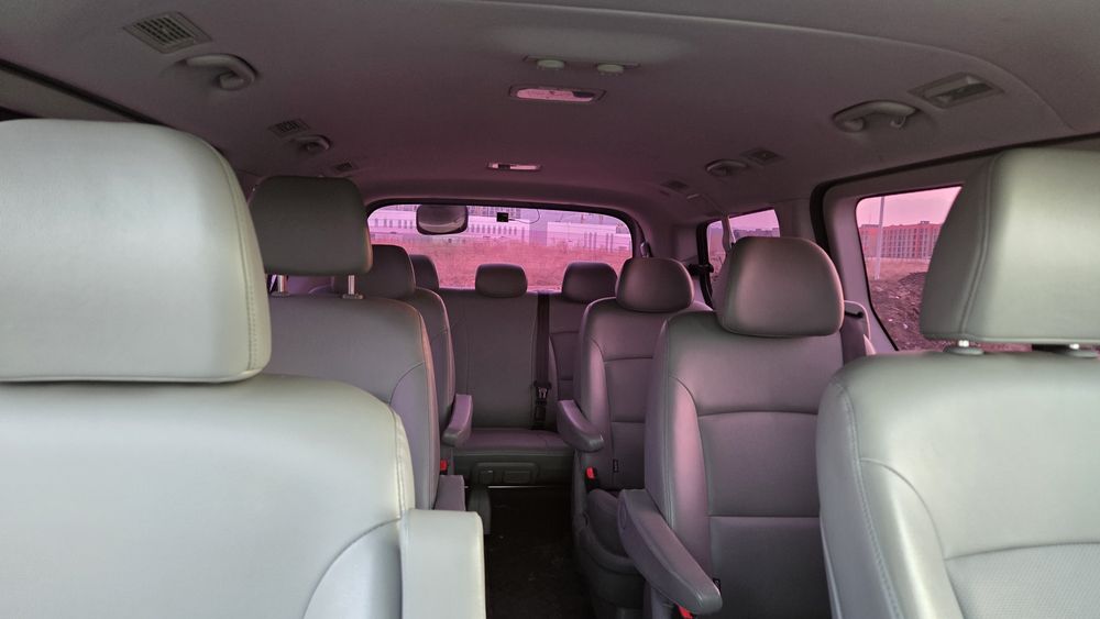 Аренда Минивены STAREX