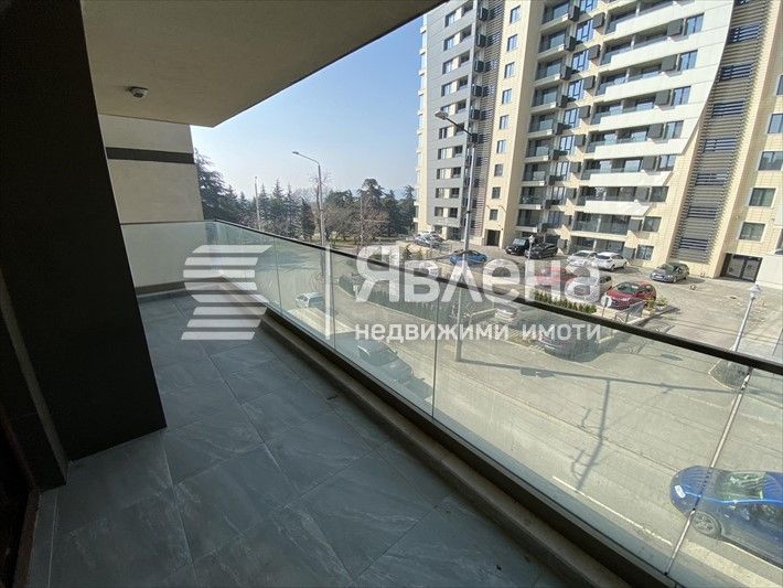 Дава се под наем Тристаен апартамент в Варна, Бриз - 95 кв.м за 1000 € - Снимка #6