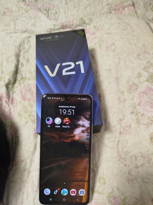 Продам телефон  виво